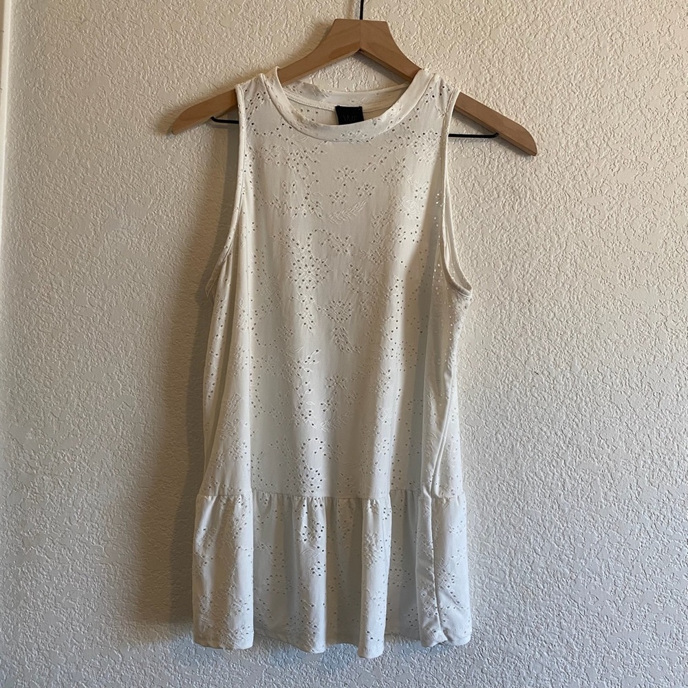 Anthropologie W5 White Cutout Eyelet Halter Top Medium